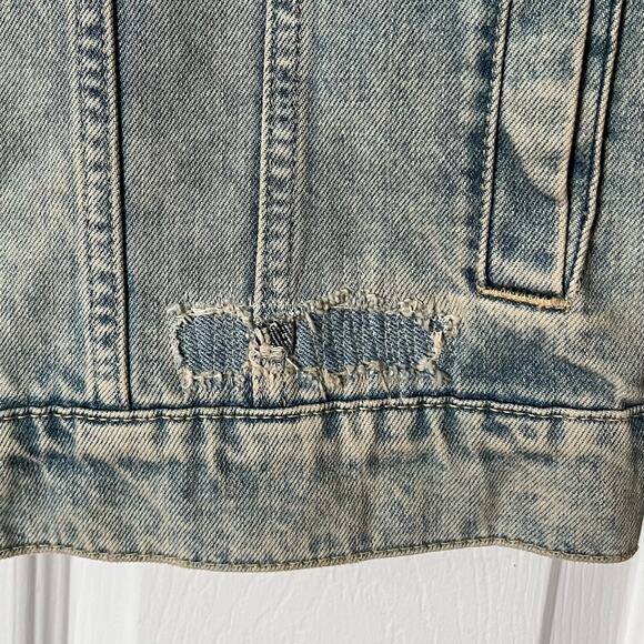 Topman Distressed Denim Jacket - Size M - NWT - Picture 5 of 10